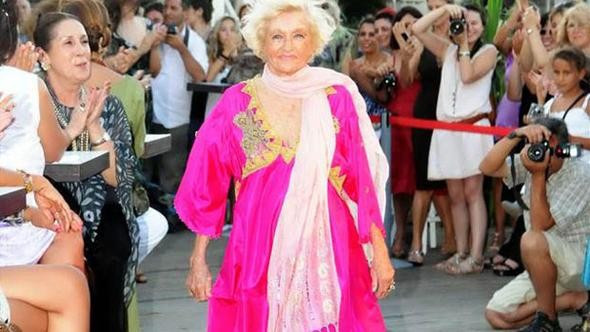 Sosyetenin ünlü ismiydi kadavra olmak istedi - Resim: 1