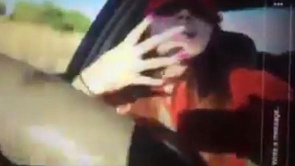 Böyle vahşet görülmedi kız kardeşini canlı yayında öldürdü - Resim: 1