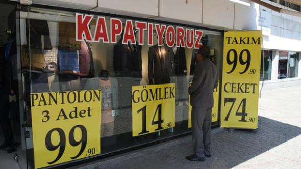 Korkutan görüntü! Dükkanlar kepenk indirdi - Resim: 4