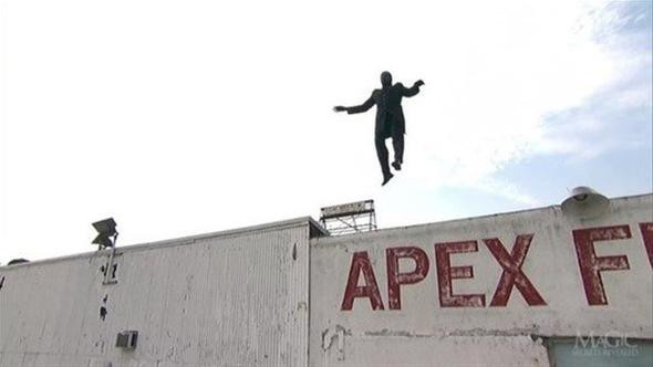 Mucize değil hile Maskeli sihirbaz iş başında hileyi ifşa etti! - Resim: 2