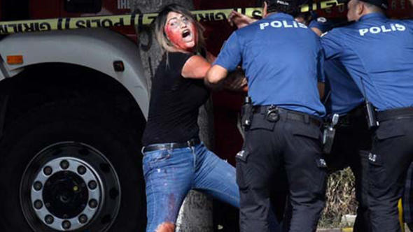 Nefes kesen tatbikatı yüzlerce kişi izledi - Resim: 1