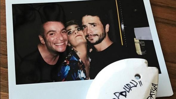 Murat Cemcir'den Ahmet Kural Sıla Gençoğlu çiftine: Allah onları nazarlardan korusun - Resim: 2