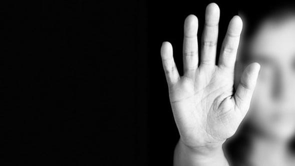 Şok ifadeler! 'Dayım göğsümü sıktı acıdı cips çikolata alıyordu' - Resim: 2