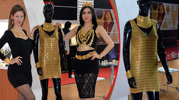 7 kilo altından yapılan elbiseyi, Iraklı kuyumcu satın aldı - Resim: 1