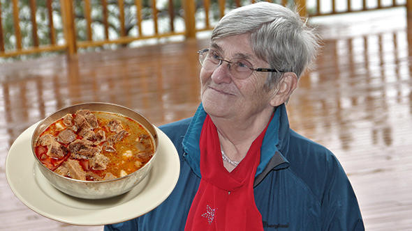 Canan Karatay'dan botoks yerine kelle paça önerisi - Resim: 1