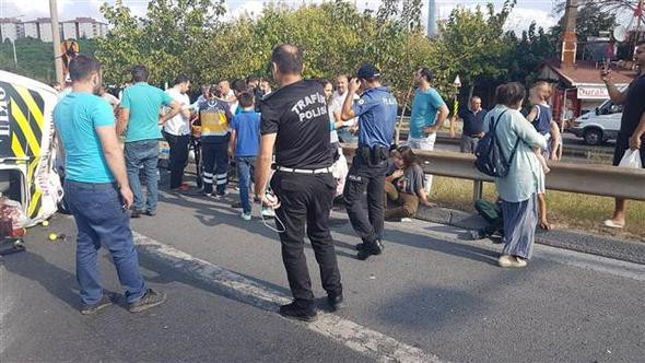 İstanbul Etiler'de feci kaza  2'si ağır 8 kişi yaralandı - Resim: 3