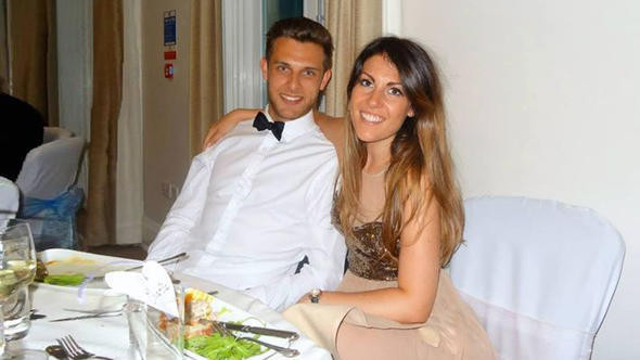 Damadıyla yemek yedi, şoke eden gerçeği fotoğraf ortaya çıkardı - Resim: 1