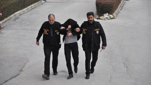 Eskişehir'de annesini öldüren sanığa müebbet hapis cezası! - Resim: 1