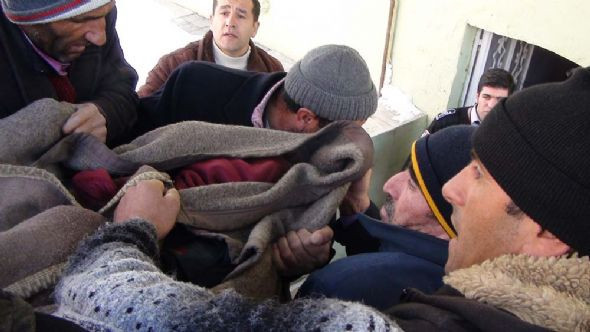 İran askerleri Türk çocukları öldürdü - Resim: 4