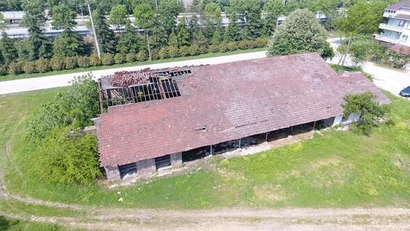 Kocaeli'de tarihi binayı yerle bir ettiler - Resim: 4