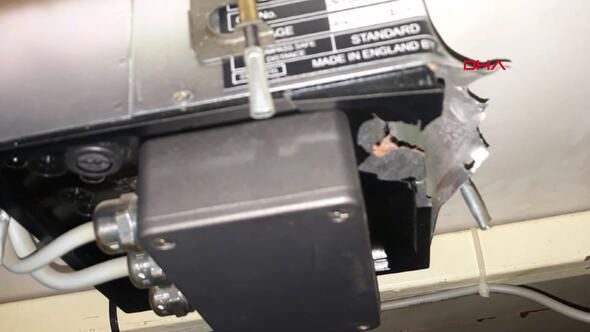 Mürettebatı kaçırılan gemide saldırının izleri - Resim: 2