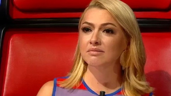 Hadise'ye büyük şok! Kapısı mühürlendi - Resim: 1