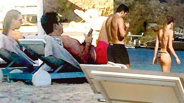 Sinem Kobal hamile mi görüntüler ele verdi - Resim: 1