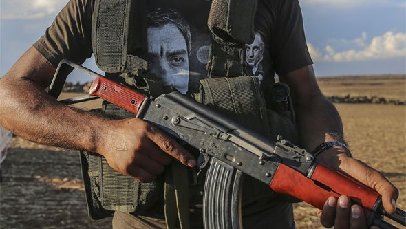 Fırat Kalkanı Harekatı'nda dikkat çeken t-shirt! - Resim: 1