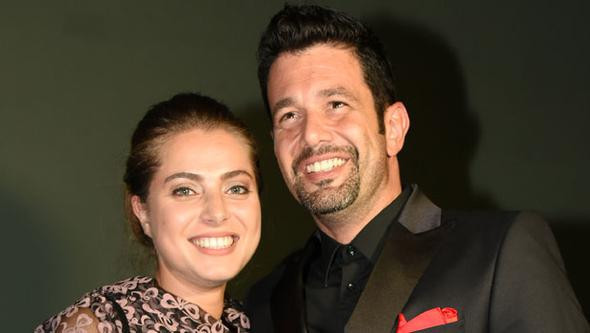 Keremcem'in kendisinden 15 yaş küçük sevgilisine bakın - Resim: 1