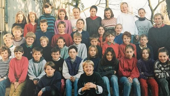 Buradaki ünlüyü tanıyabildiniz mi? - Resim: 1