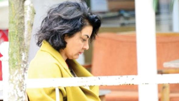 Çağla Şıkel'in estetiksiz haline bakın olay oldu - Resim: 2