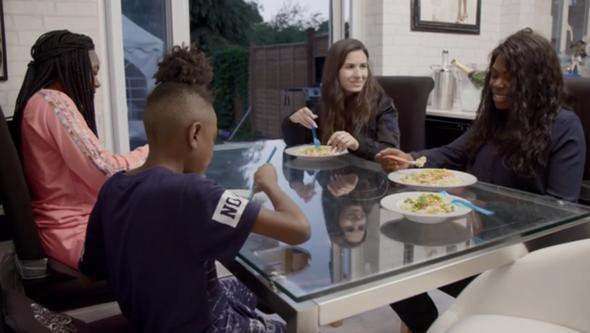 5 yldır saçını yıkamayan milyoner kadın ülke gündemine oturdu! - Resim: 3