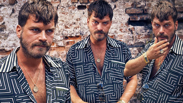 Kıvanç Tatlıtuğ'u görenler tanıyamadı! Hayranları şoke oldu - Resim: 1