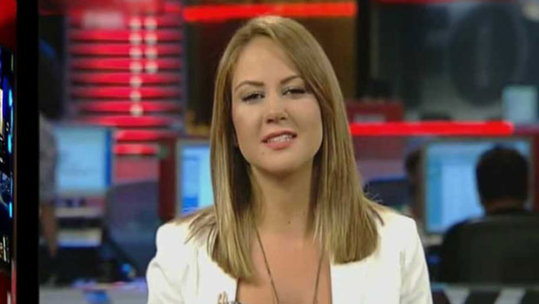 Eski spiker ağlayarak veda etmişti! Şimdi dünyayı geziyor - Resim: 1