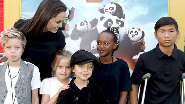 Ünlüler çocuklarına neleri yasaklıyor! - Resim: 1