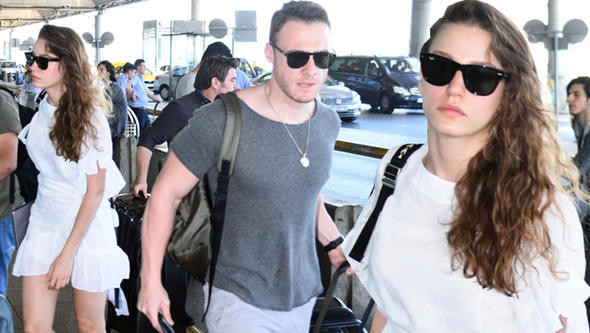 Serenay Sarıkaya Kerem Bursin çiftine neler oluyor yüzü bu halde! - Resim: 2