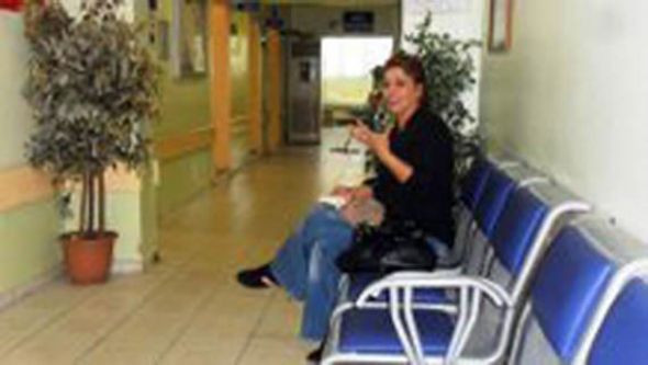 Arılar karayoluna saçıldı  - Resim: 2