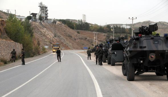 Kahraman polise soruşturma şoku - Resim: 2