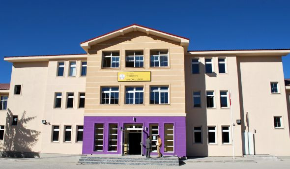 Atatürk ve Cumhuriyet tabelaları indirildi - Resim: 2