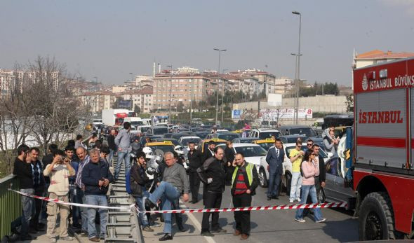 E5'te 11 araç birbirine girdi! - Resim: 4