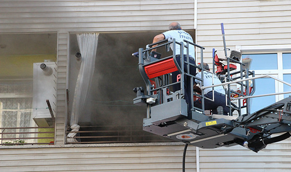 Her şeyi bıraktı: Canlı yayında eşine izletti! - Resim: 2