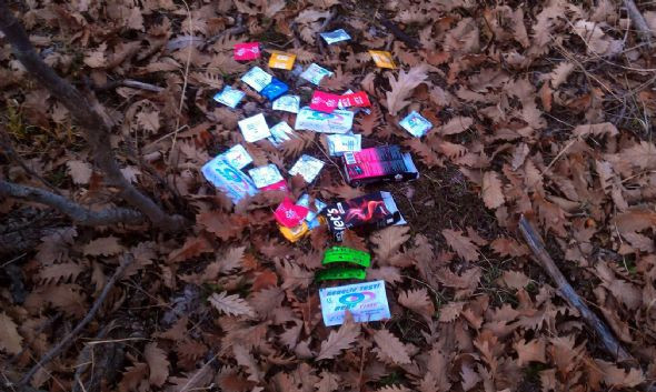 PKK sığınağından prezervatif çıktı - Resim: 2