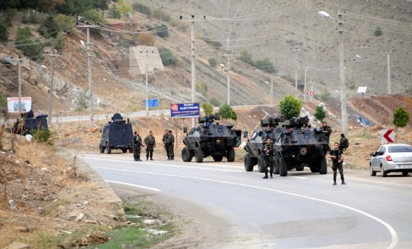Kahraman polise soruşturma şoku - Resim: 3