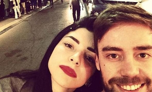 Boşanmıyoruz demişlerdi ama Merve Boluğur'un yüzüğü yok - Resim: 1