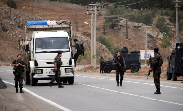 Kahraman polise soruşturma şoku - Resim: 4