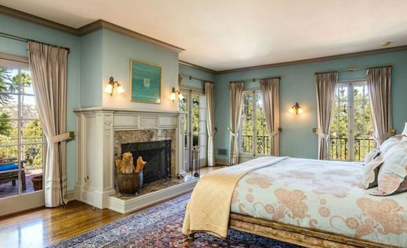 Angelina Jolie'nin yeni hayatı çocuklarını alıp buraya yerleşti - Resim: 2