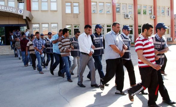 PKK'nın finansör kaçakçıları adliyede  - Resim: 1