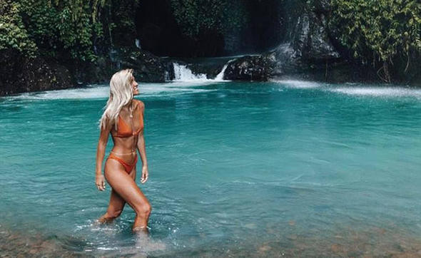 Küvete girip fotoğraf paylaştılar paraya para demiyorlar - Resim: 3