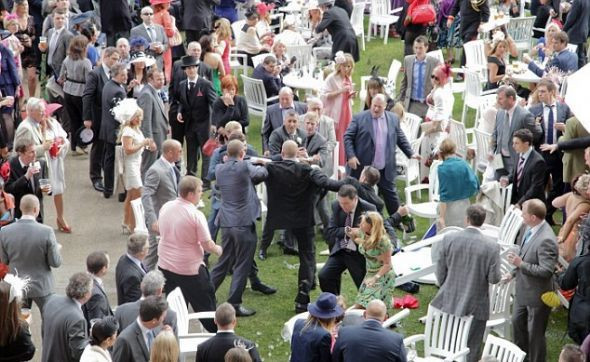 300 yıllık geleneğe gölge düşürdüler - Resim: 3