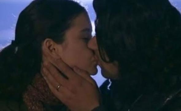 Dizilerde damga vuran öpüşme sahneleri - Resim: 3