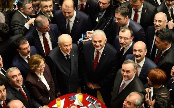 Resepsiyondan renkli kareler - Resim: 2