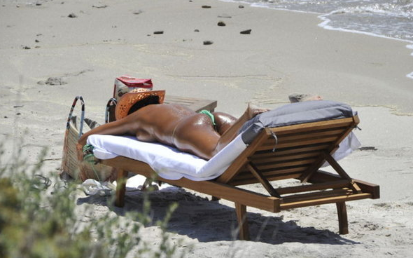 Eda Taşpınar çikolata gibi oldu - Resim: 2