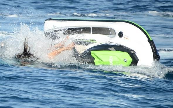 Selen Görgüzel ve Hamdi Alkan korkutan jet ski kazası  - Resim: 4
