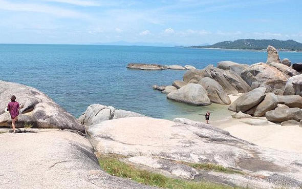 Tepkiler çığ gibi! Çıplak poz verdi ülke ayağa kalktı - Resim: 4