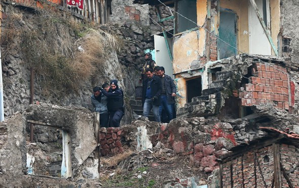 Ankara'da polise otomatik silahlarla ateş açtılar! - Resim: 3