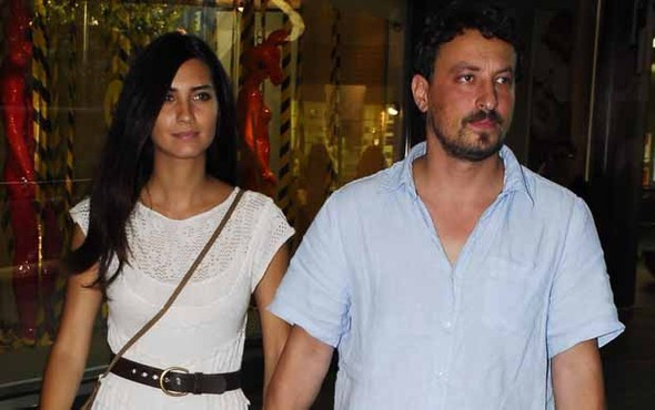 Tuba Büyüküstün resmen boşanıyor dilekçeyi verdi - Resim: 4