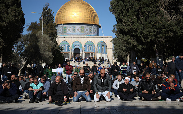 Mescid-i Aksa'da Türk bayraklı Kudüs protestosu - Resim: 2