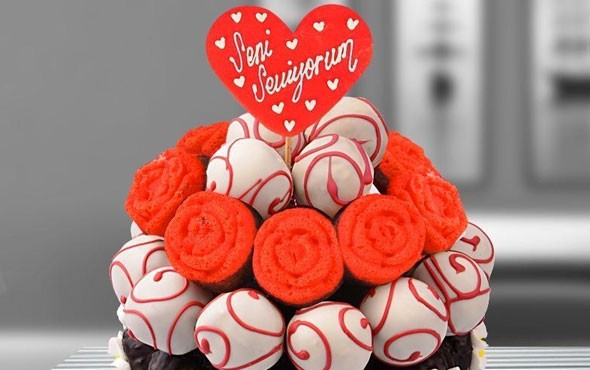 Burca göre 14 Şubat sevgililer günü hediyeleri - Resim: 1