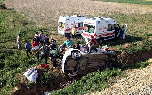 Elazığ'da trafik kazası: 2 ölü, 3 yaralı - Resim: 2