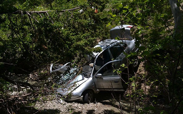 Kahramanmaraş'ta feci trafik kazası: 3 ölü, 1 yaralı - Resim: 3